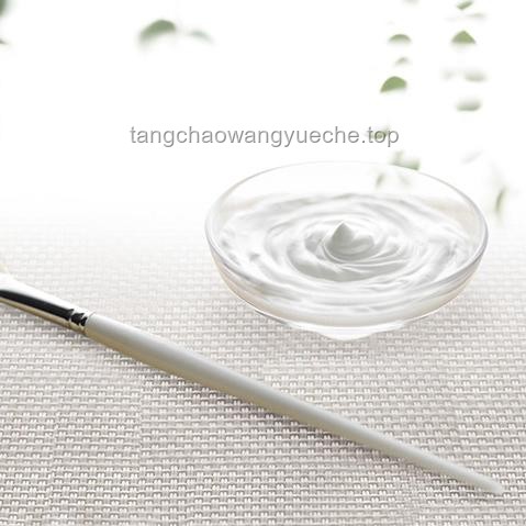 医生提醒：女性防晒新趋势——平衡健康与美白